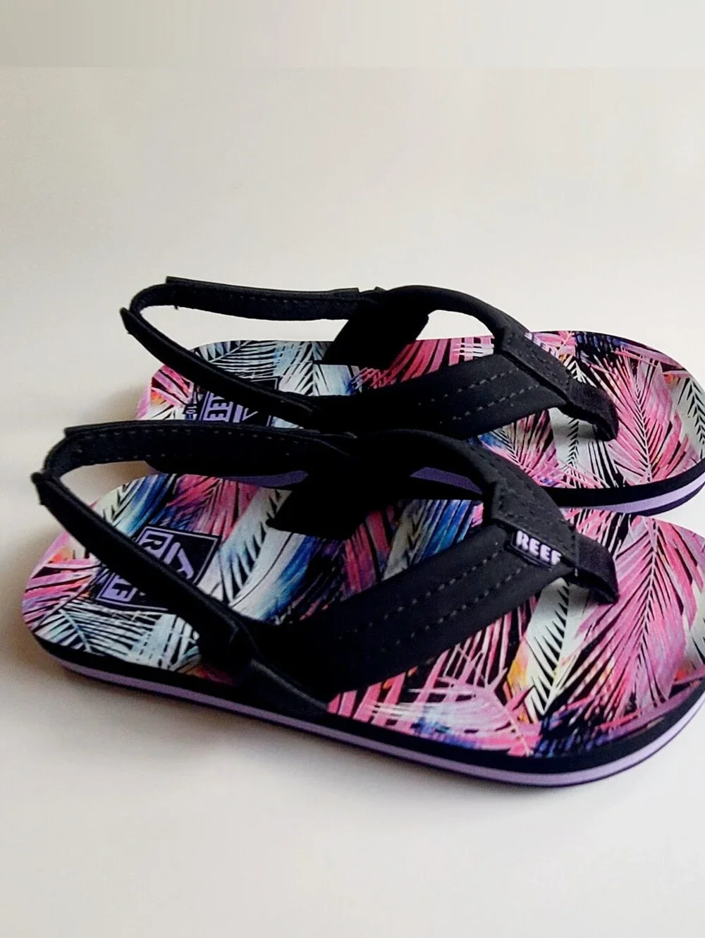 Reef Little Ahi Unisex Kids Sandals Leaf Print Adjustable Strap Size 10
